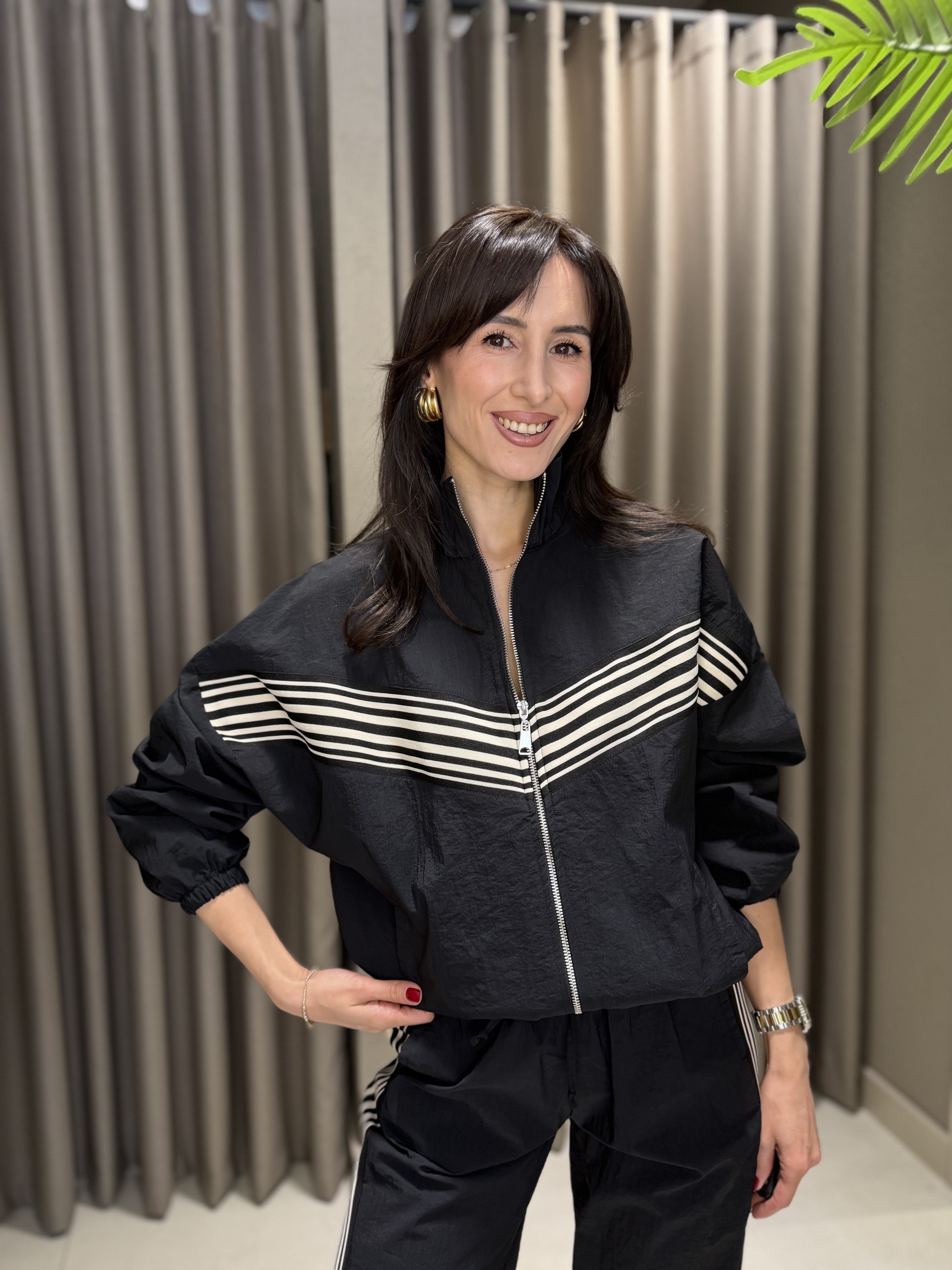 ÇİZGİLİ PARAŞÜT EŞOFMAN TAKIMI SİYAH