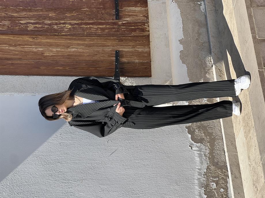 Çizgili Trenç Takım