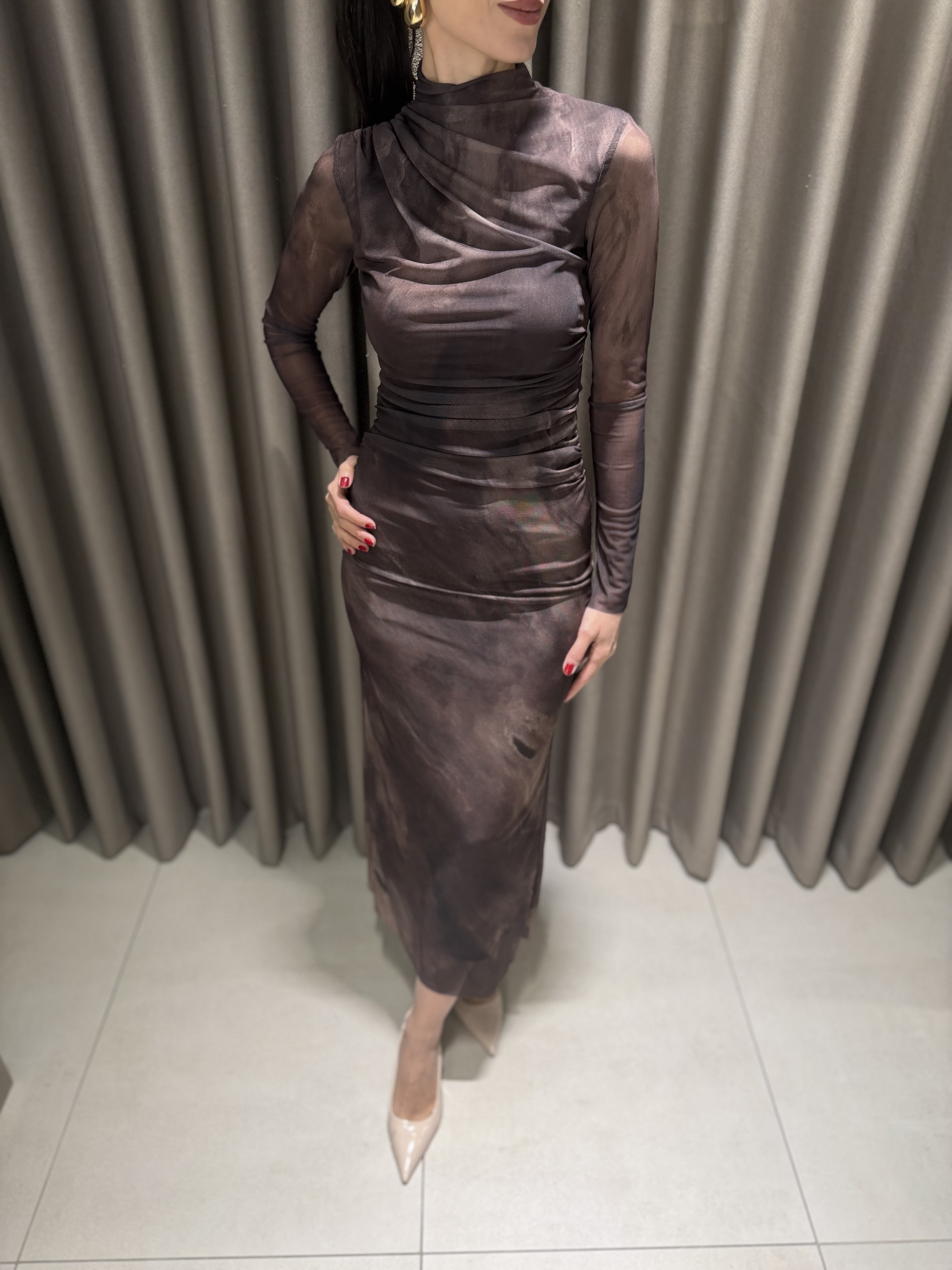 DESENLİ TÜL ELBİSE KAHVE