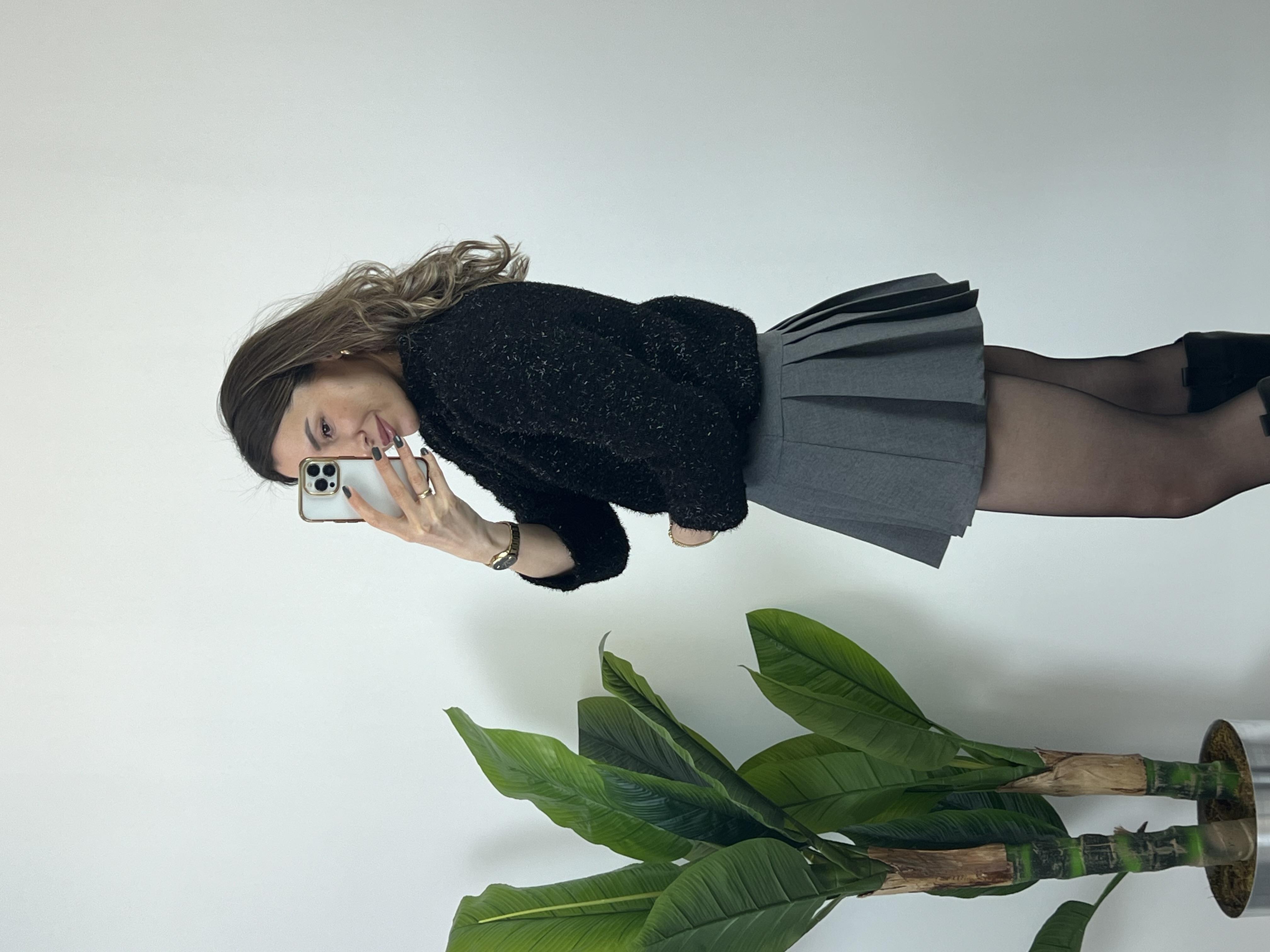 Dilvin Yumoş Siyah Simli Kazak