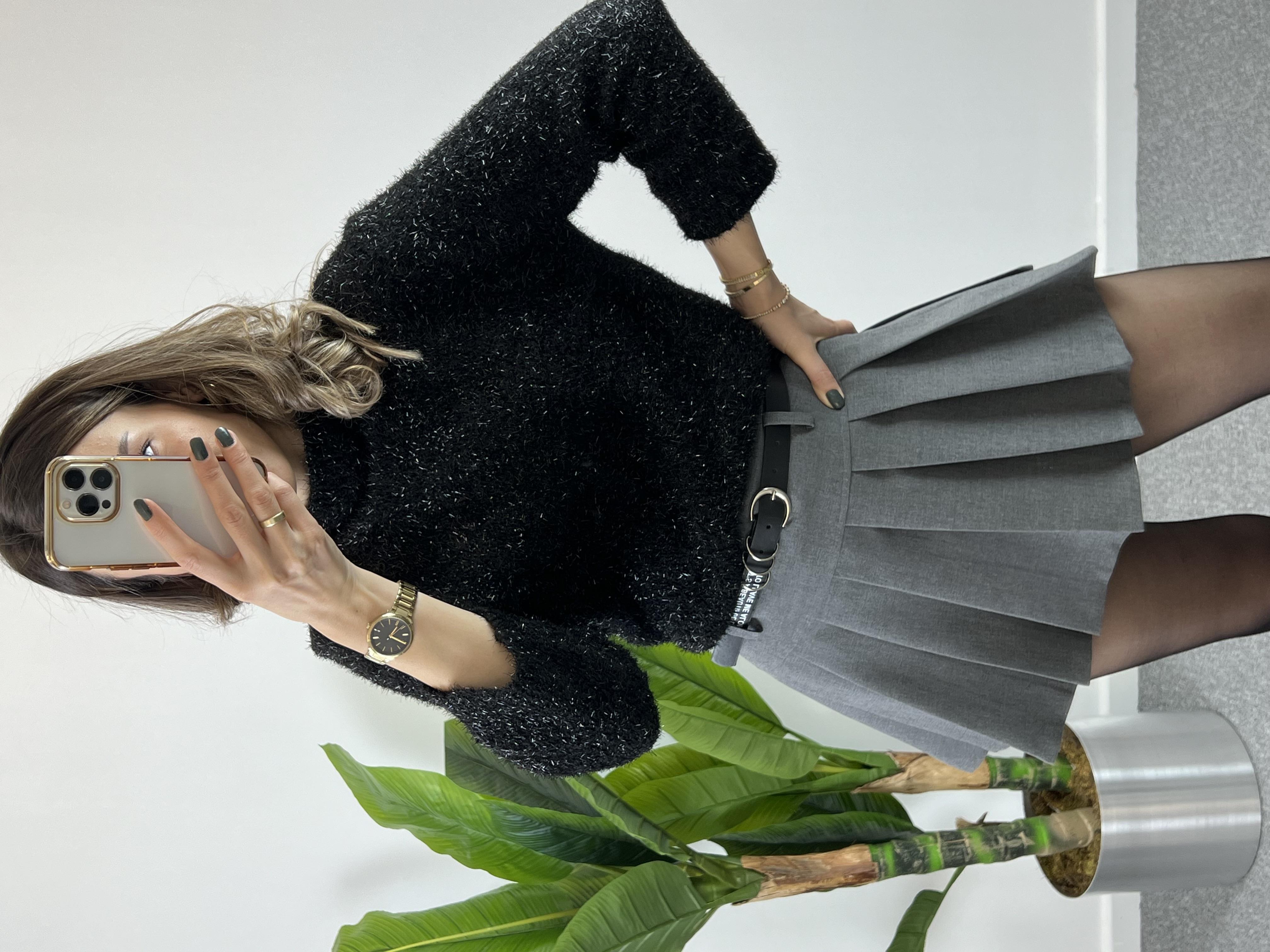 Dilvin Yumoş Siyah Simli Kazak