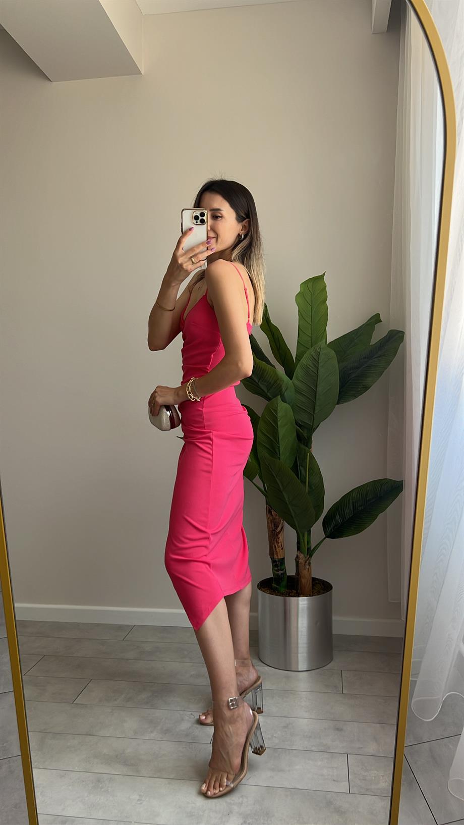 Drapeli Yırtmaçlı Elbise