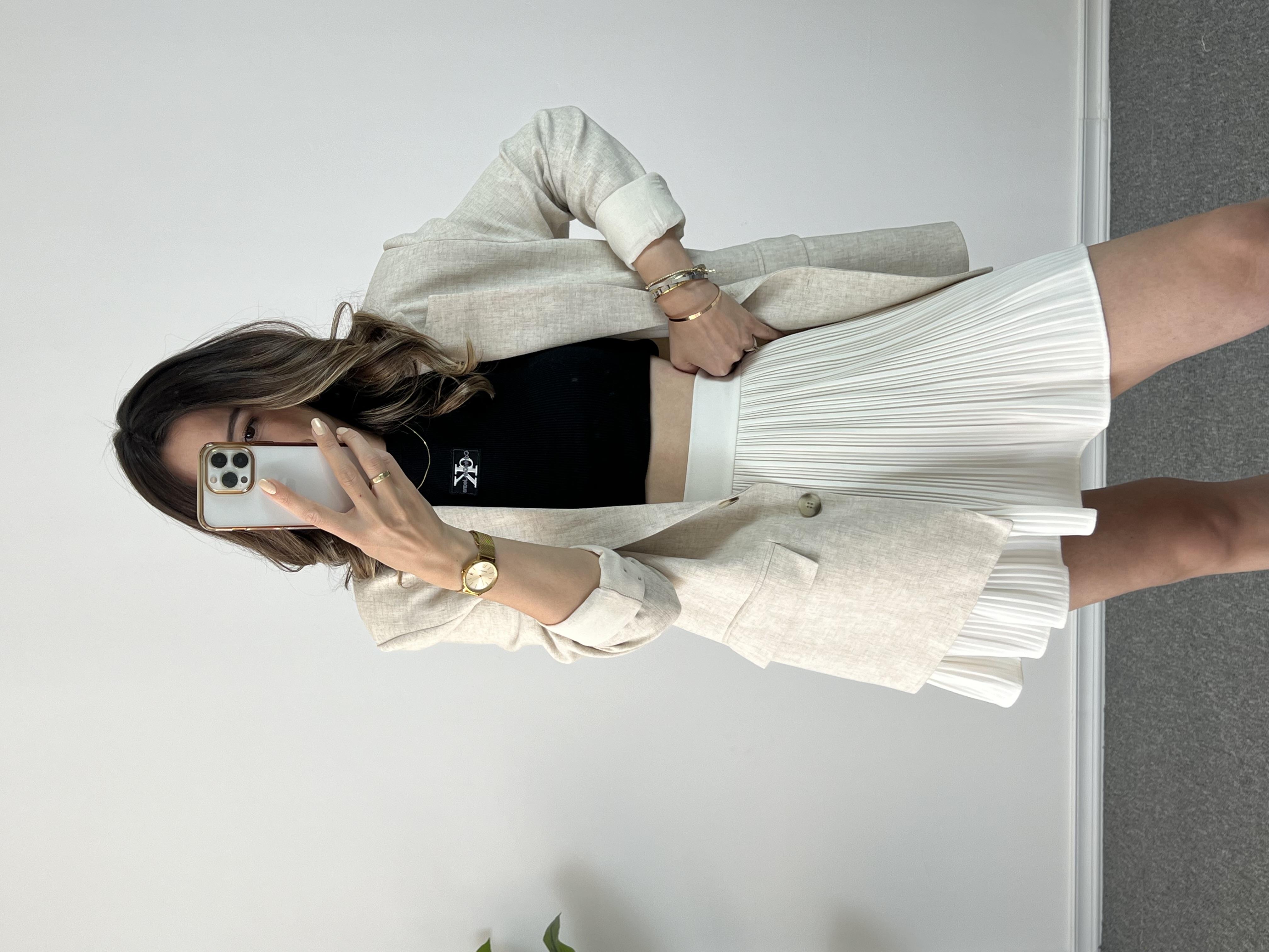 Ekru Pileli Şort Etek