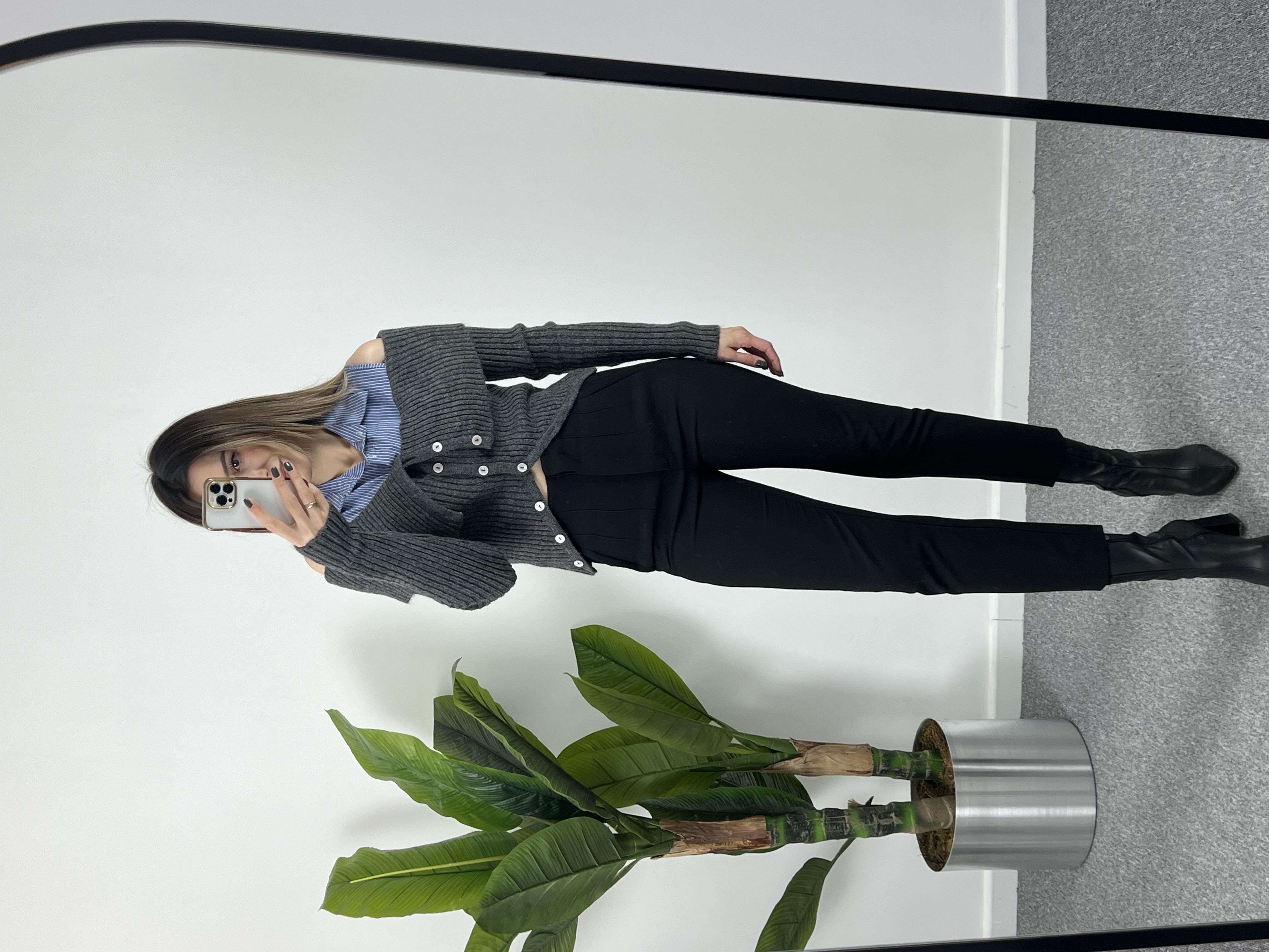 Gömlek Detay Düğmeli Kazak