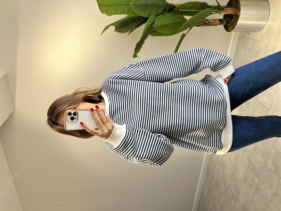 İçi Şardonlu Çizgili Owersize Sweat