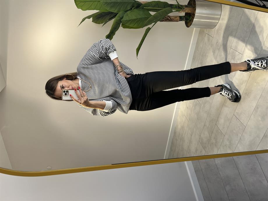 İçi Şardonlu Çizgili Owersize Sweat