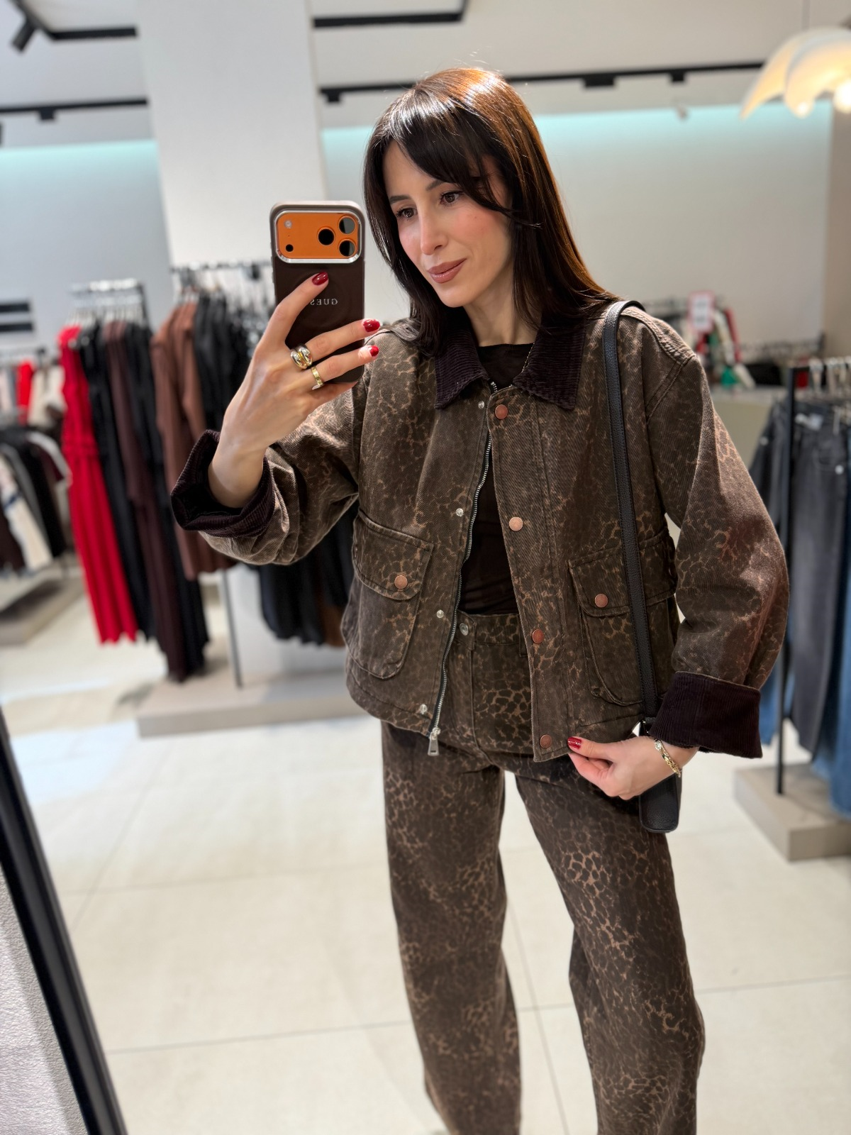KADİFE YAKA LEOPAR JEAN TAKIM 
