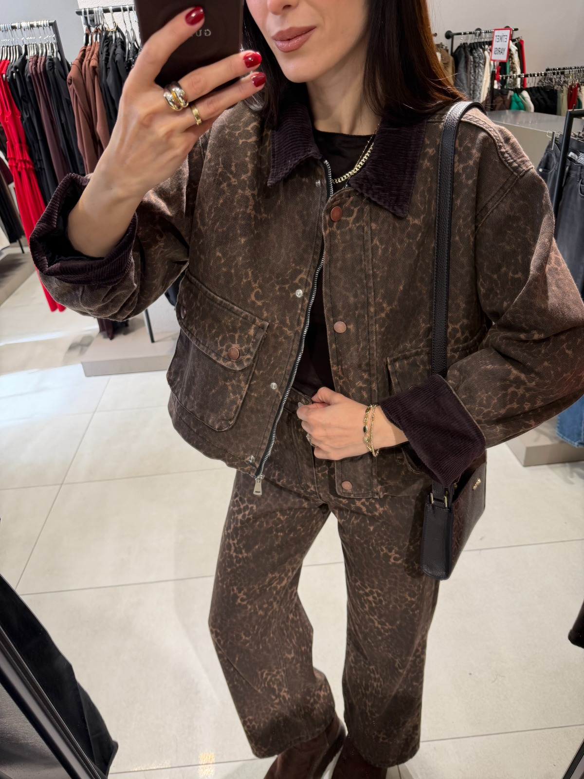 KADİFE YAKA LEOPAR JEAN TAKIM 