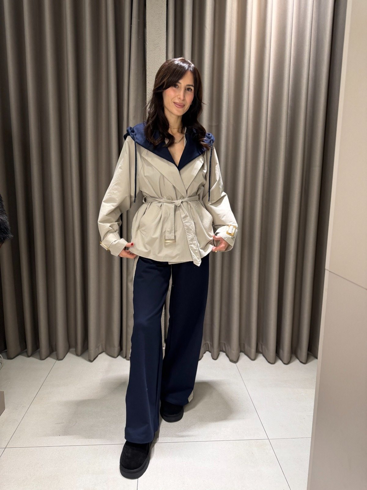 KAPİŞONLU EŞOFMAN TAKIMI LACİVERT