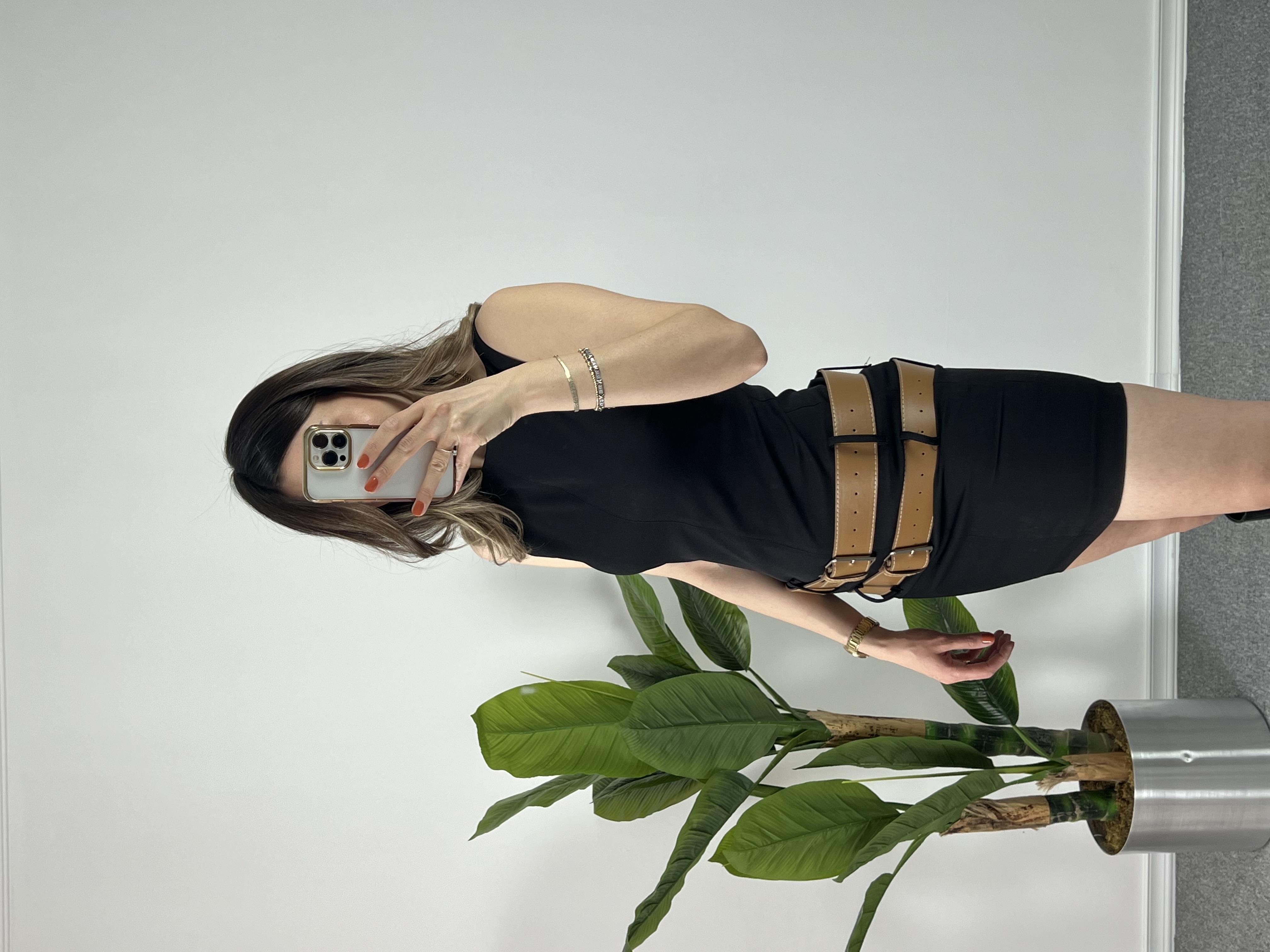 Kemer Detay Mini Elbise