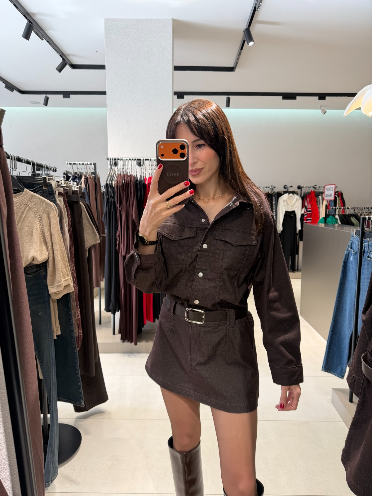 KEMERLİ MİNİ JEAN ELBİSE KAHVE