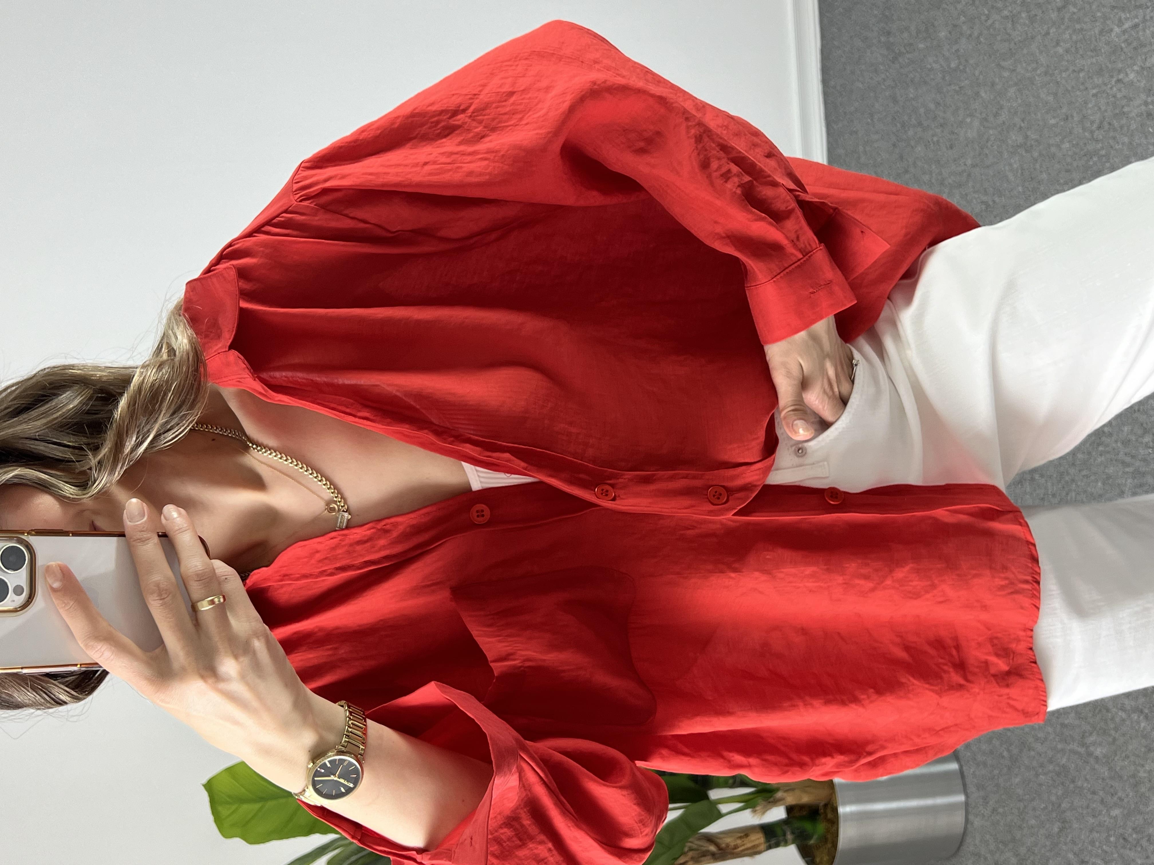 Kırmızı Düşük Omuz Tensel Gömlek