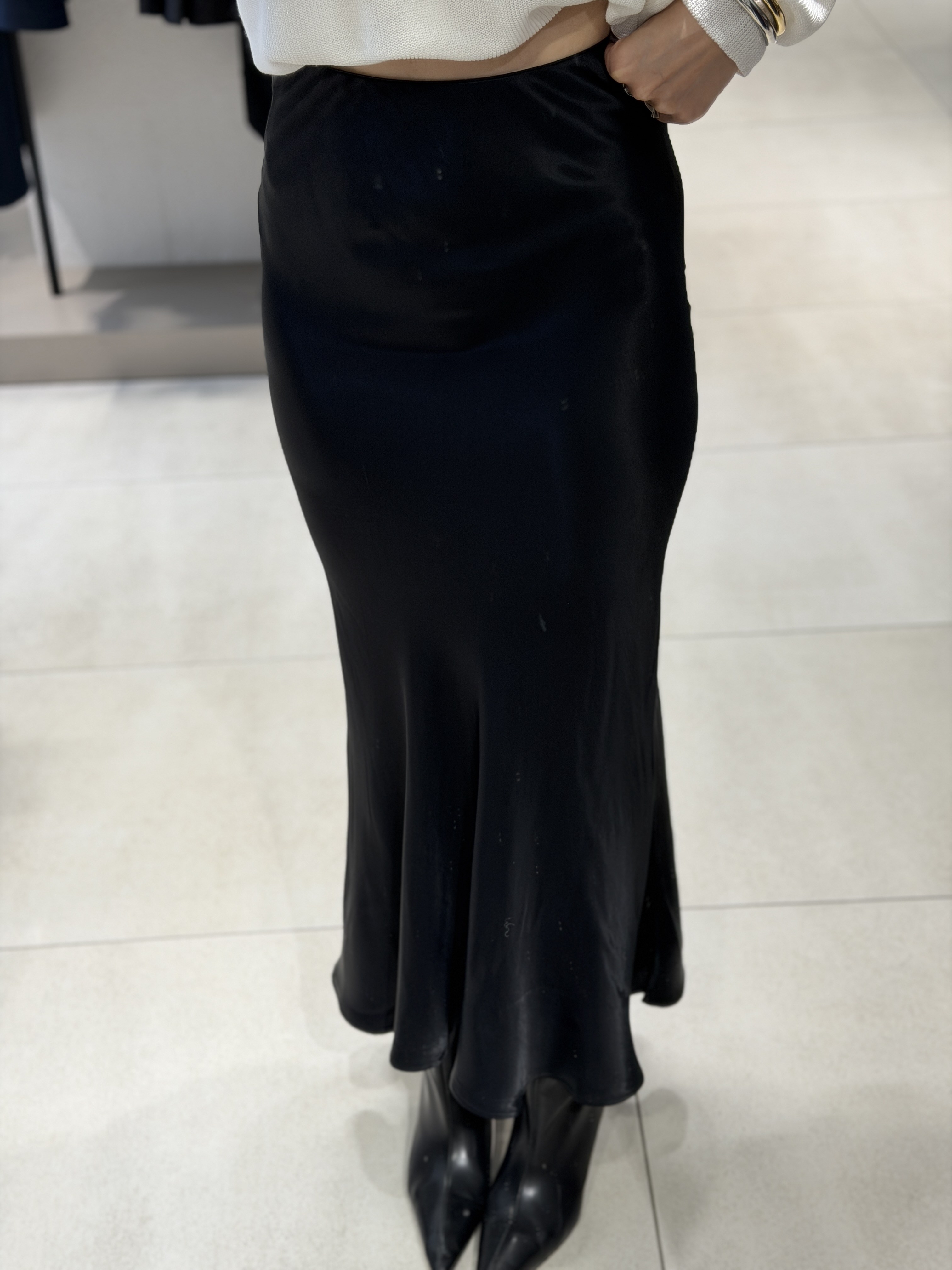 Maxi Boy Saten Etek SİYAH
