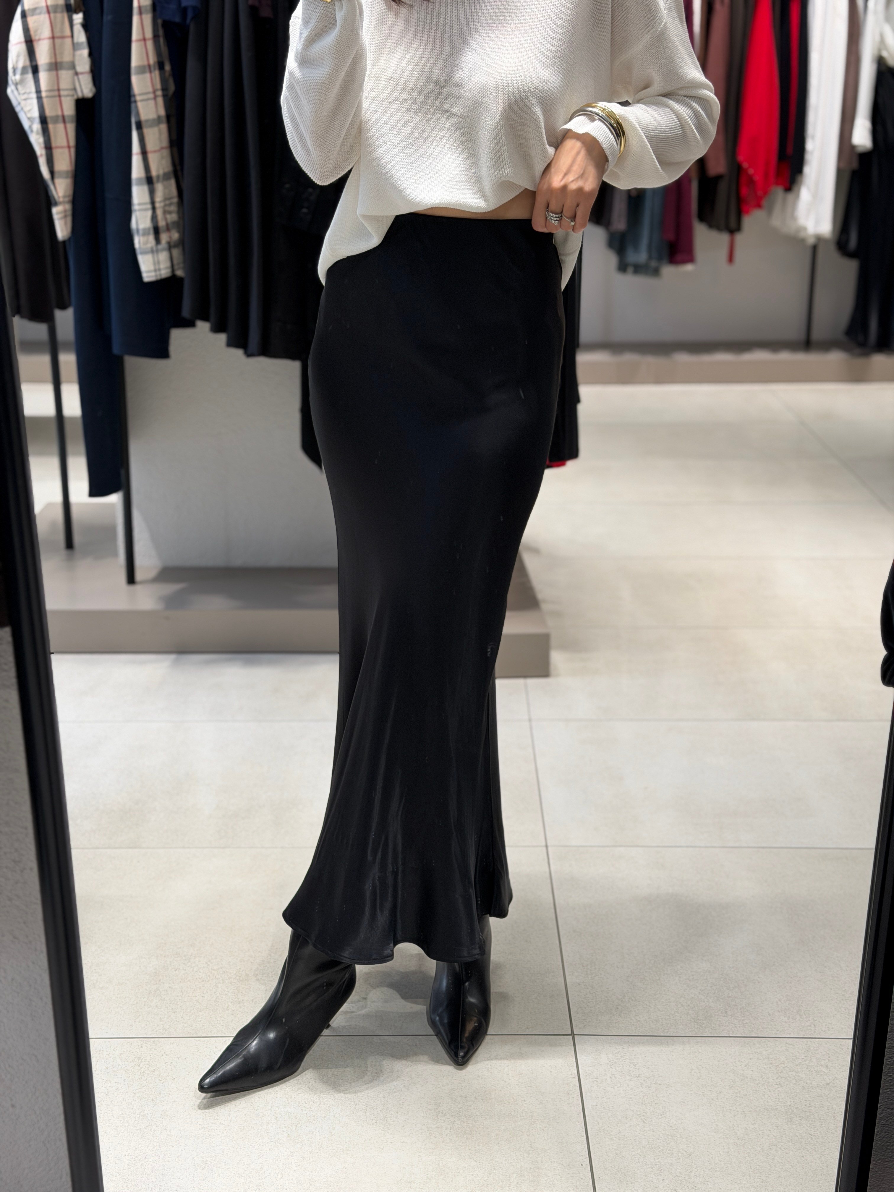 Maxi Boy Saten Etek SİYAH