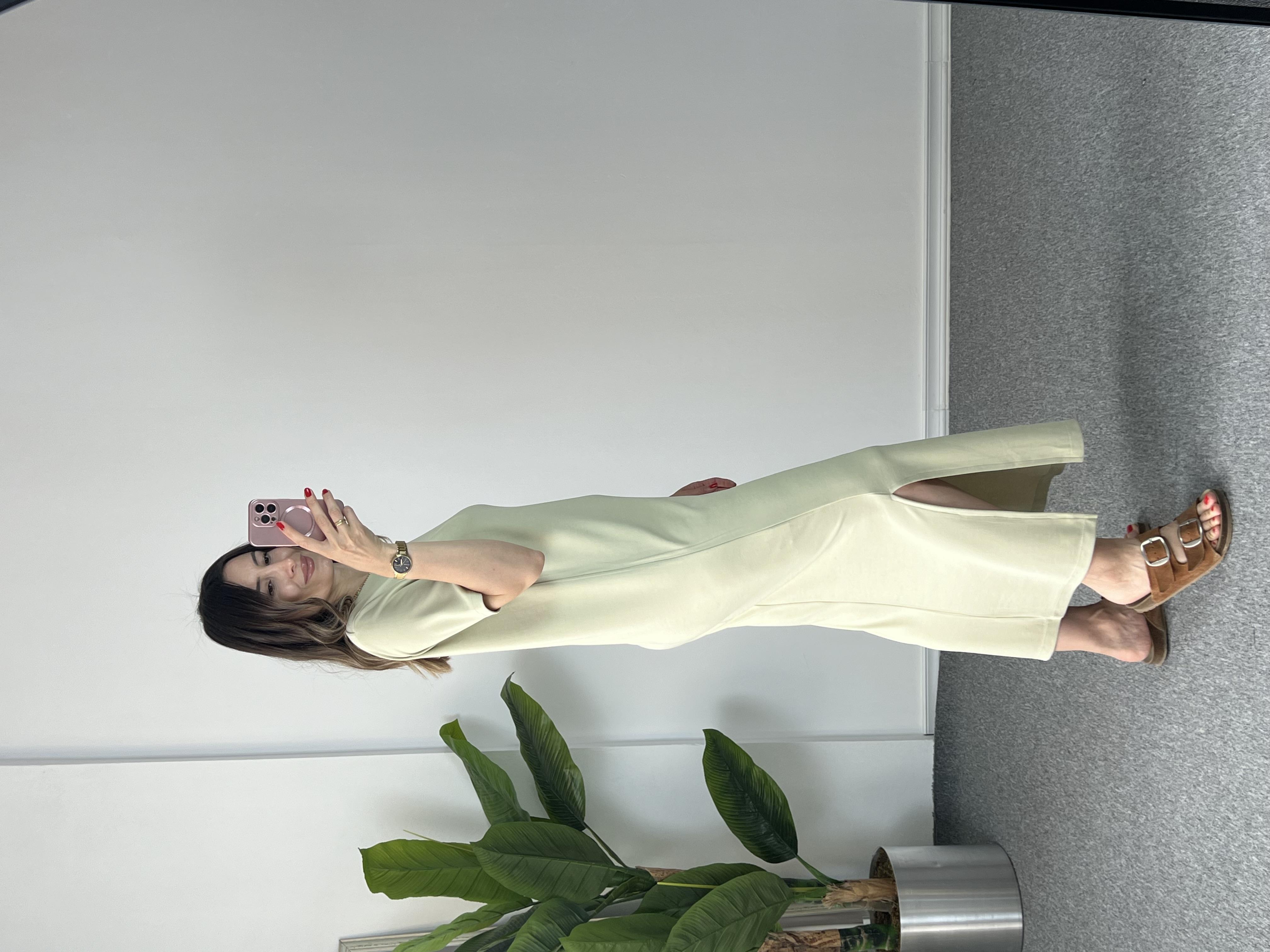 Modal Kumaş Çağla Yeşil Kısa Kollu Elbise