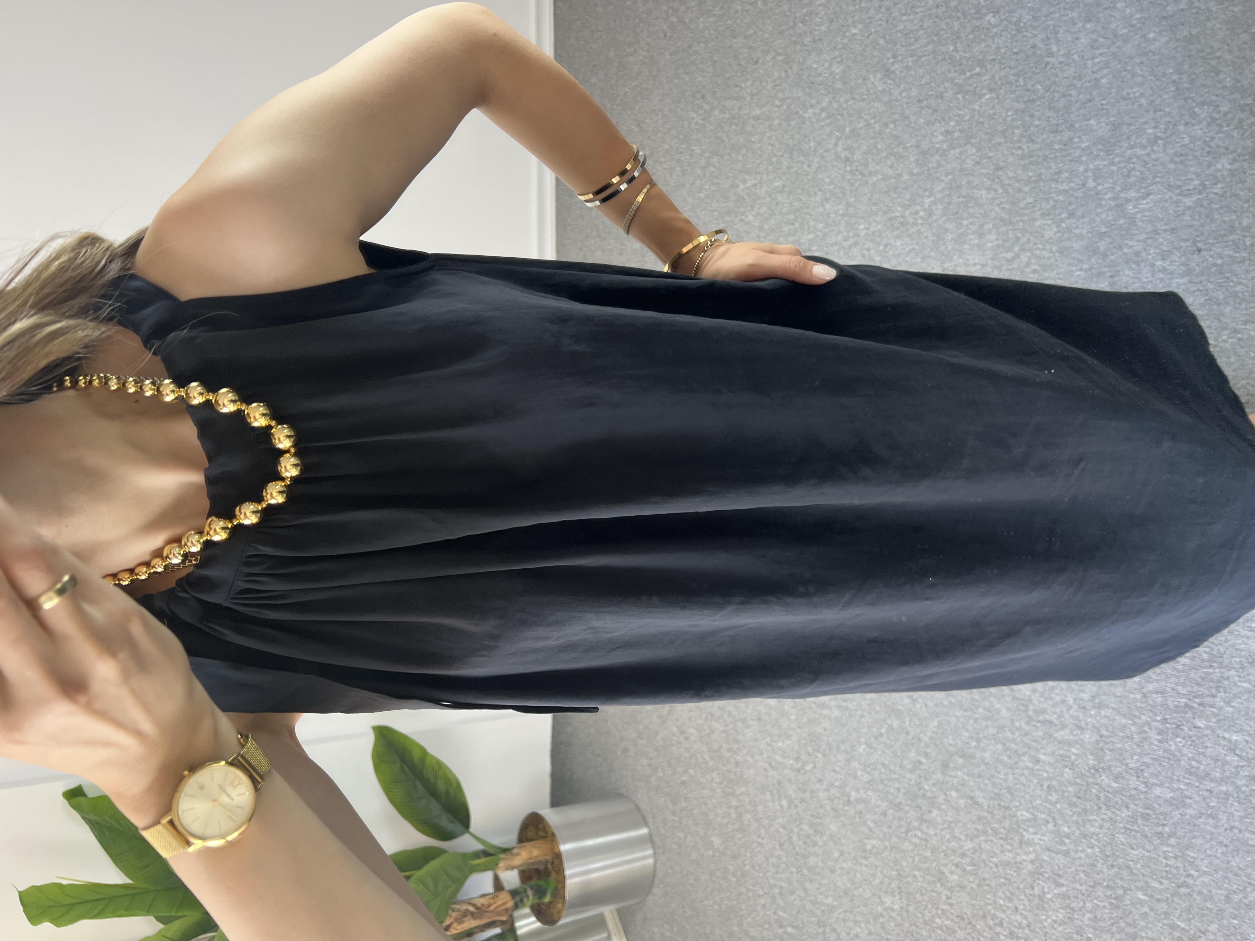 Omzu Bağlamalı Tensel Siyah Elbise