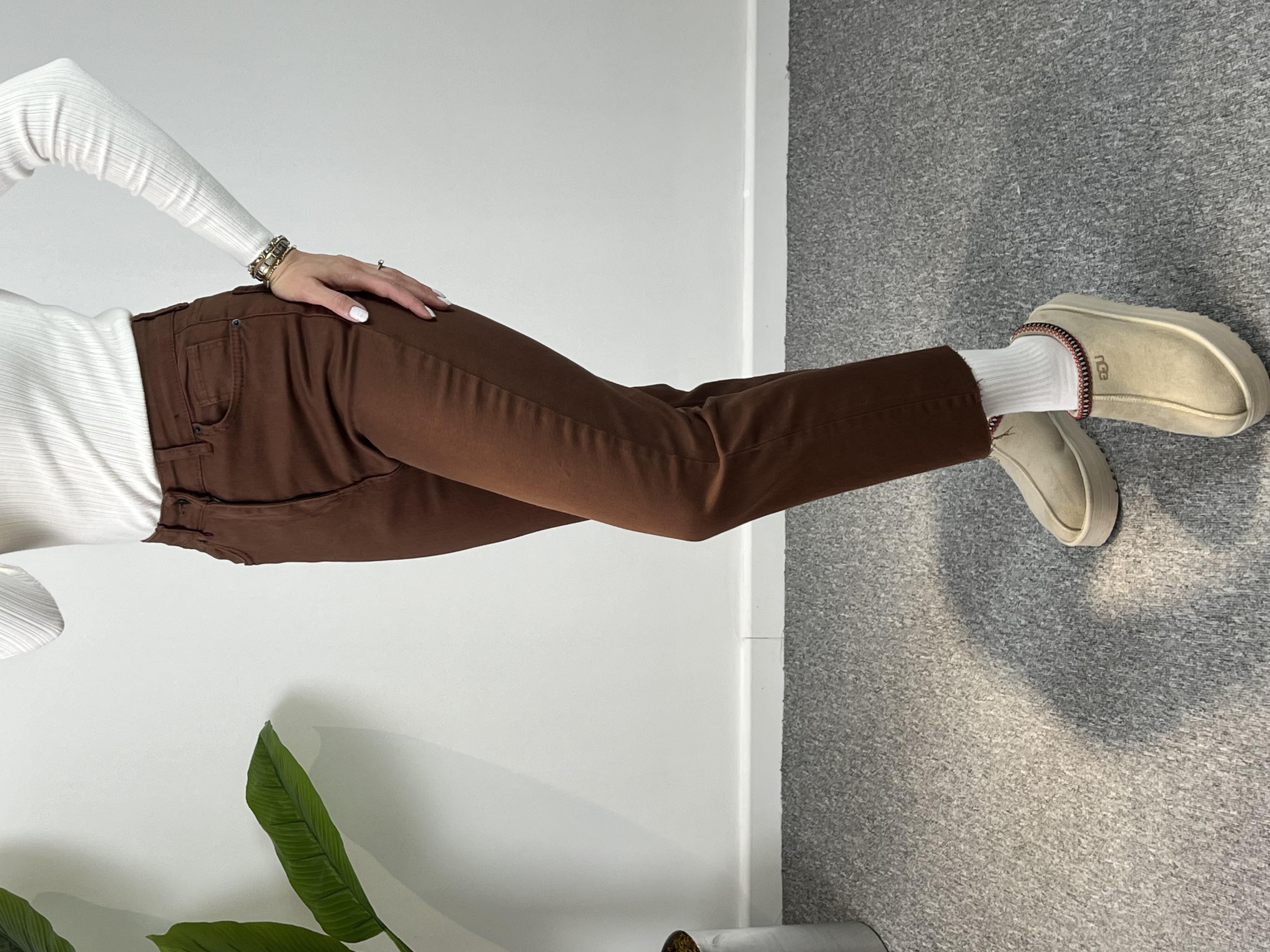 Orjinal Marka Kahve Kesik Paça Momfit Jean