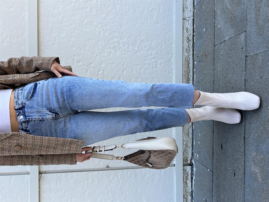 Orjinal Marka Kesik Paça Yüksek Bel Jean