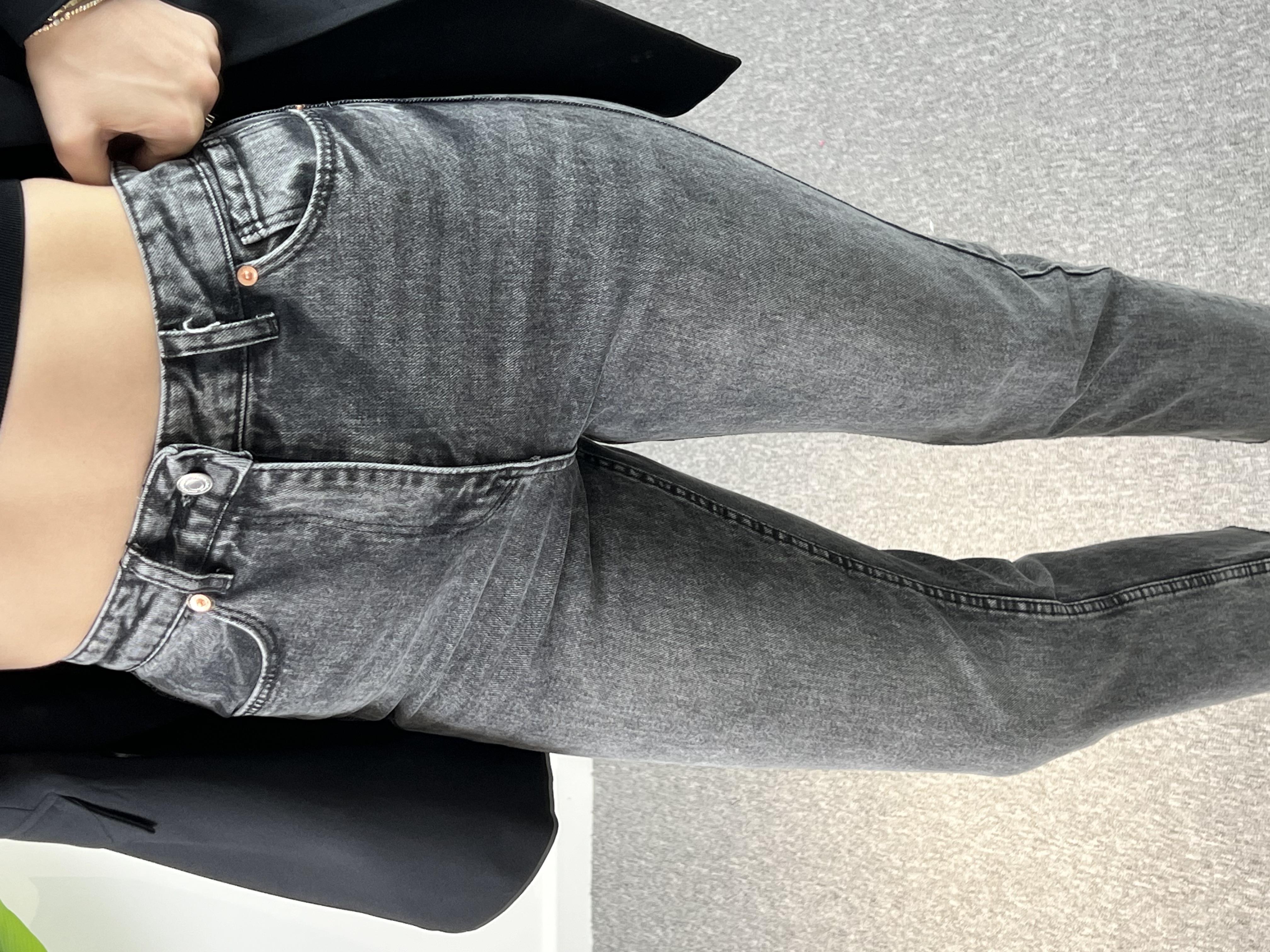 Orjinal Marka Koyu Füme Kesik Paça Momfit Jean