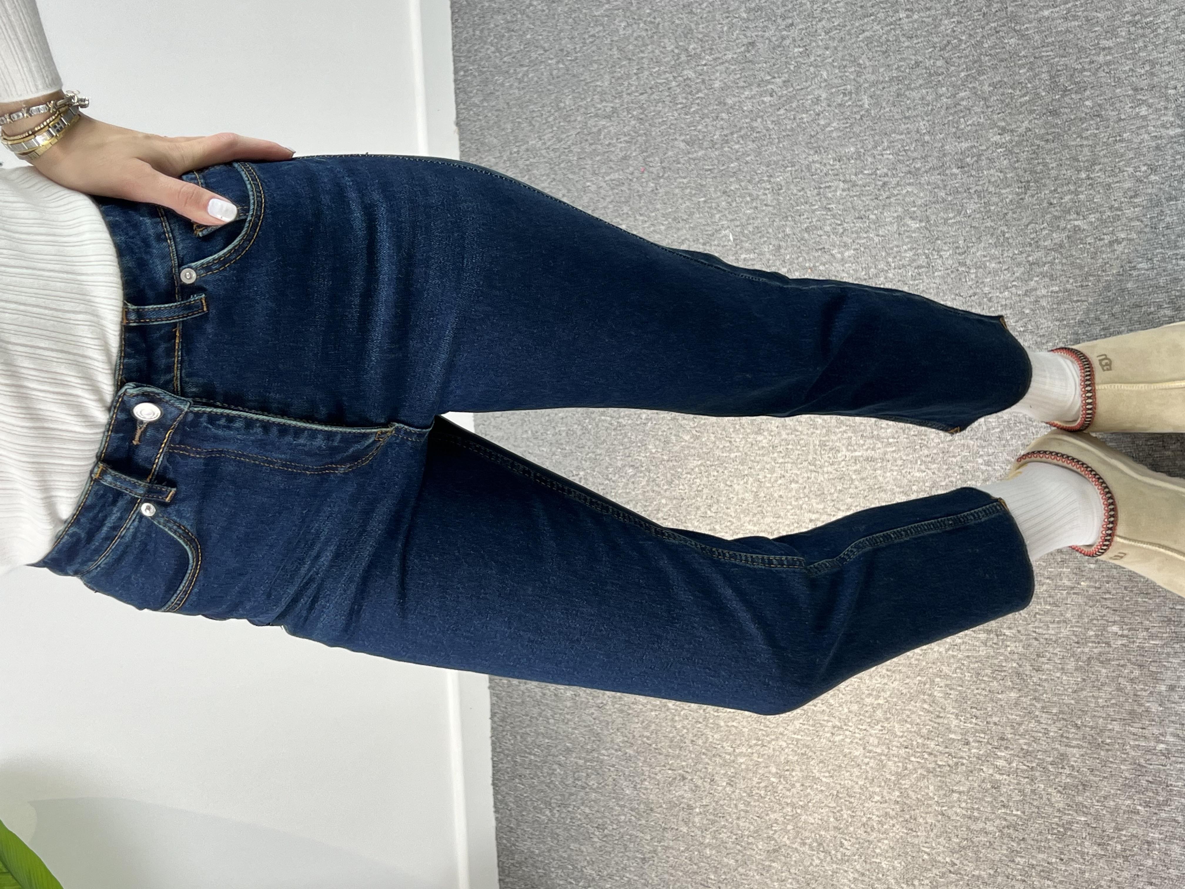 Orjinal Marka Lacivert Kesik Paça Momfit Jean