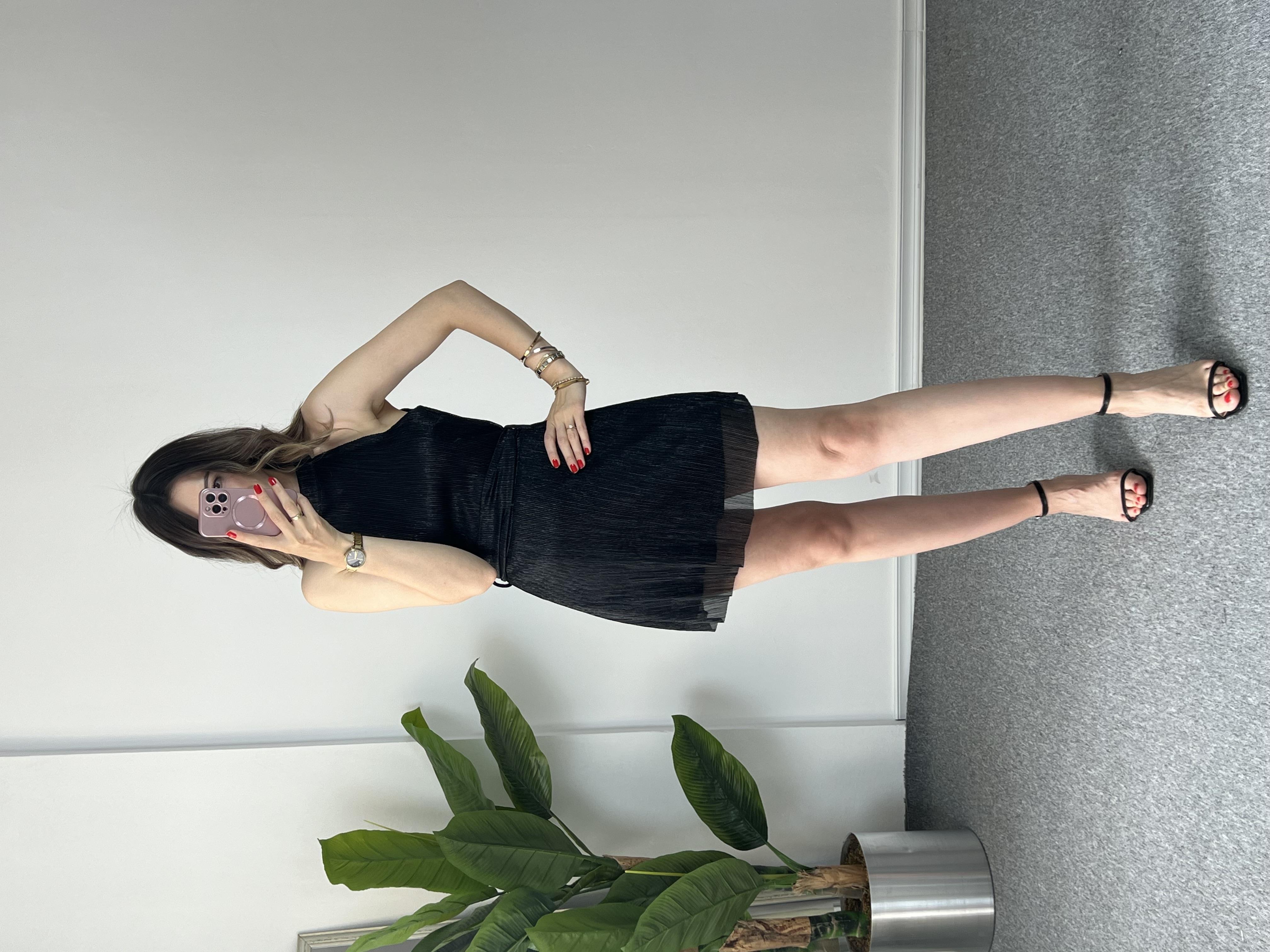 Parlak Siyah Mini Elbise