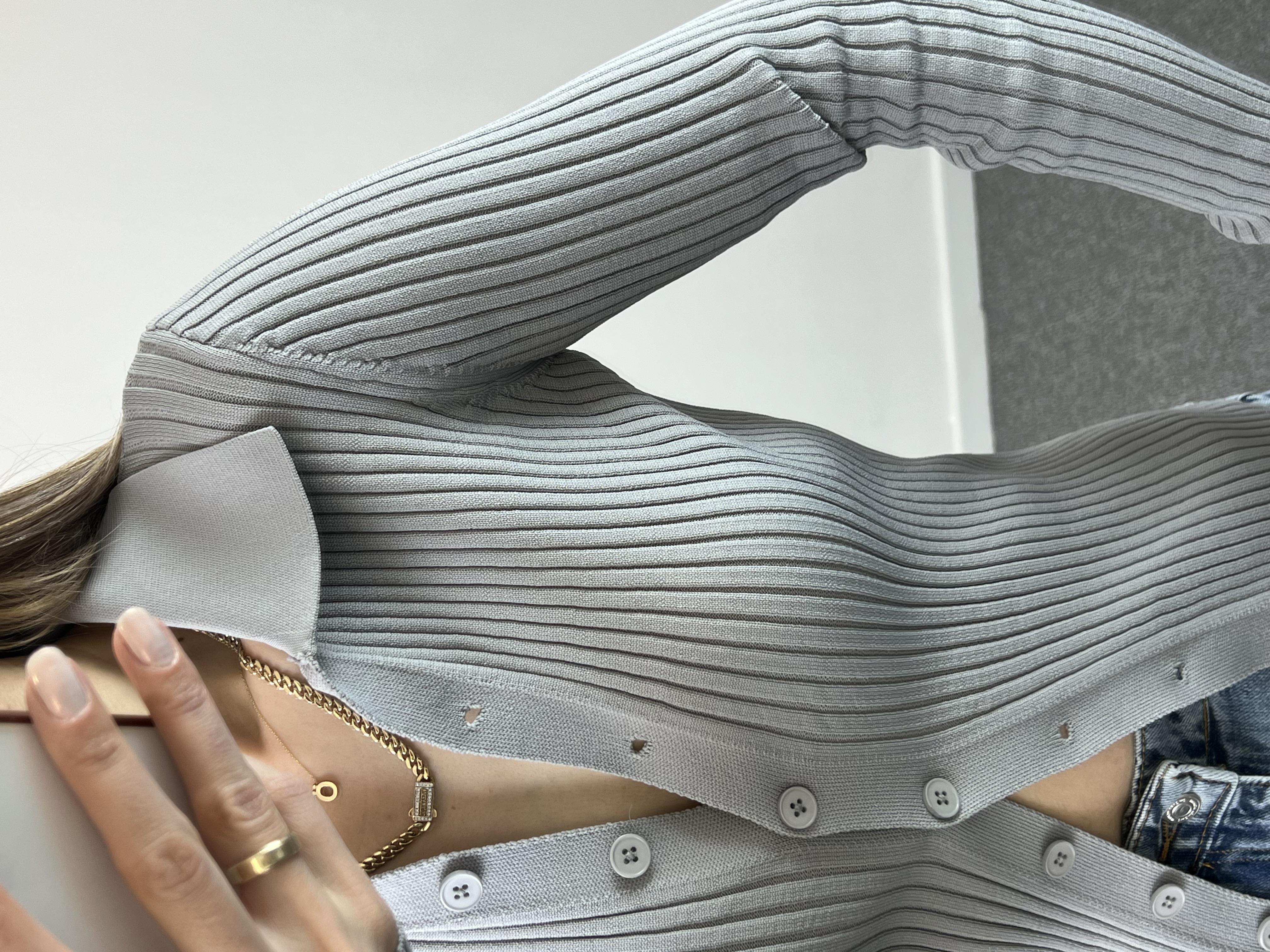 Polo Yaka Düğmeli Gri Hırka