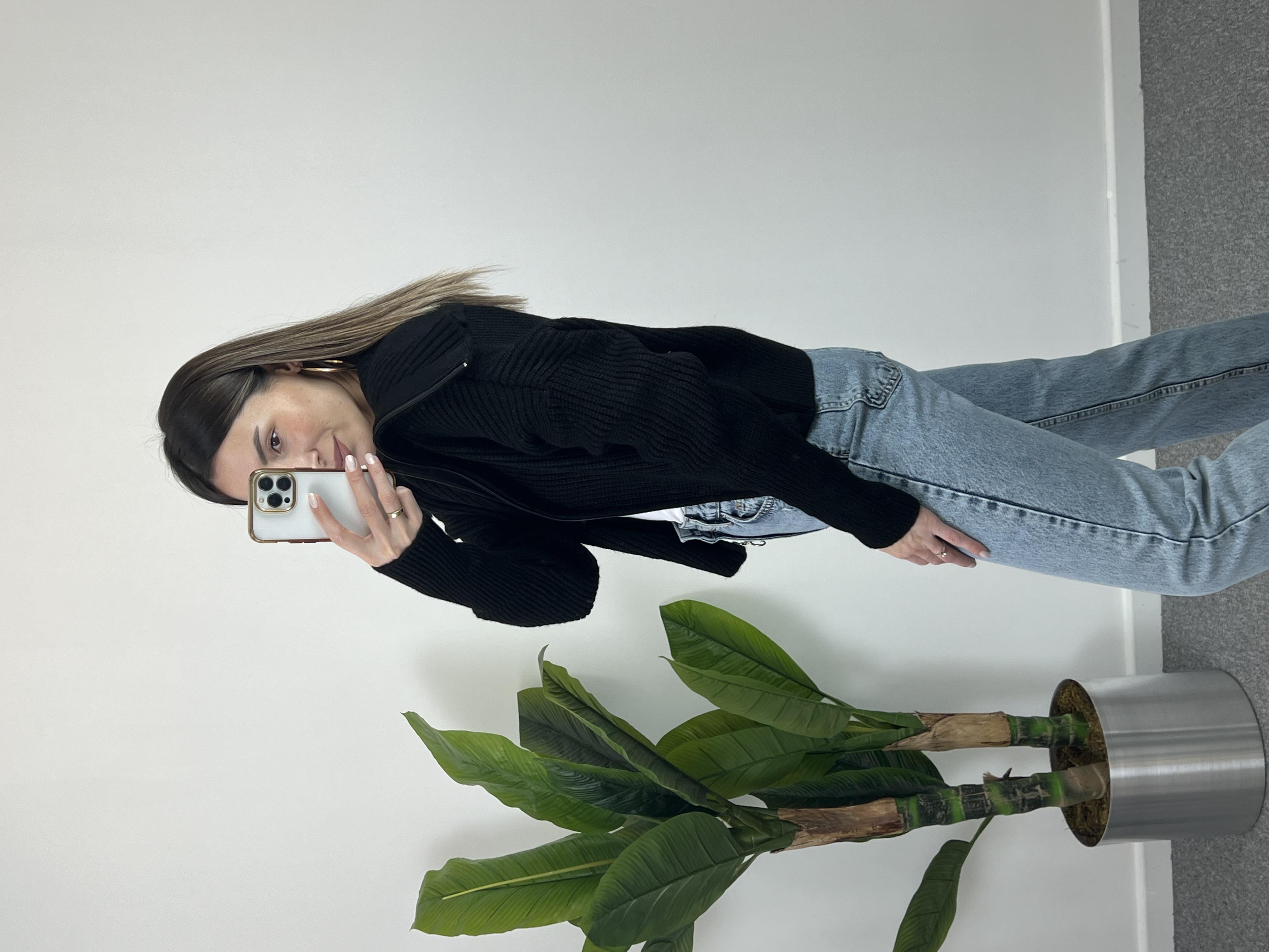 Selanik Örgü Geniş Yaka Siyah Hırka