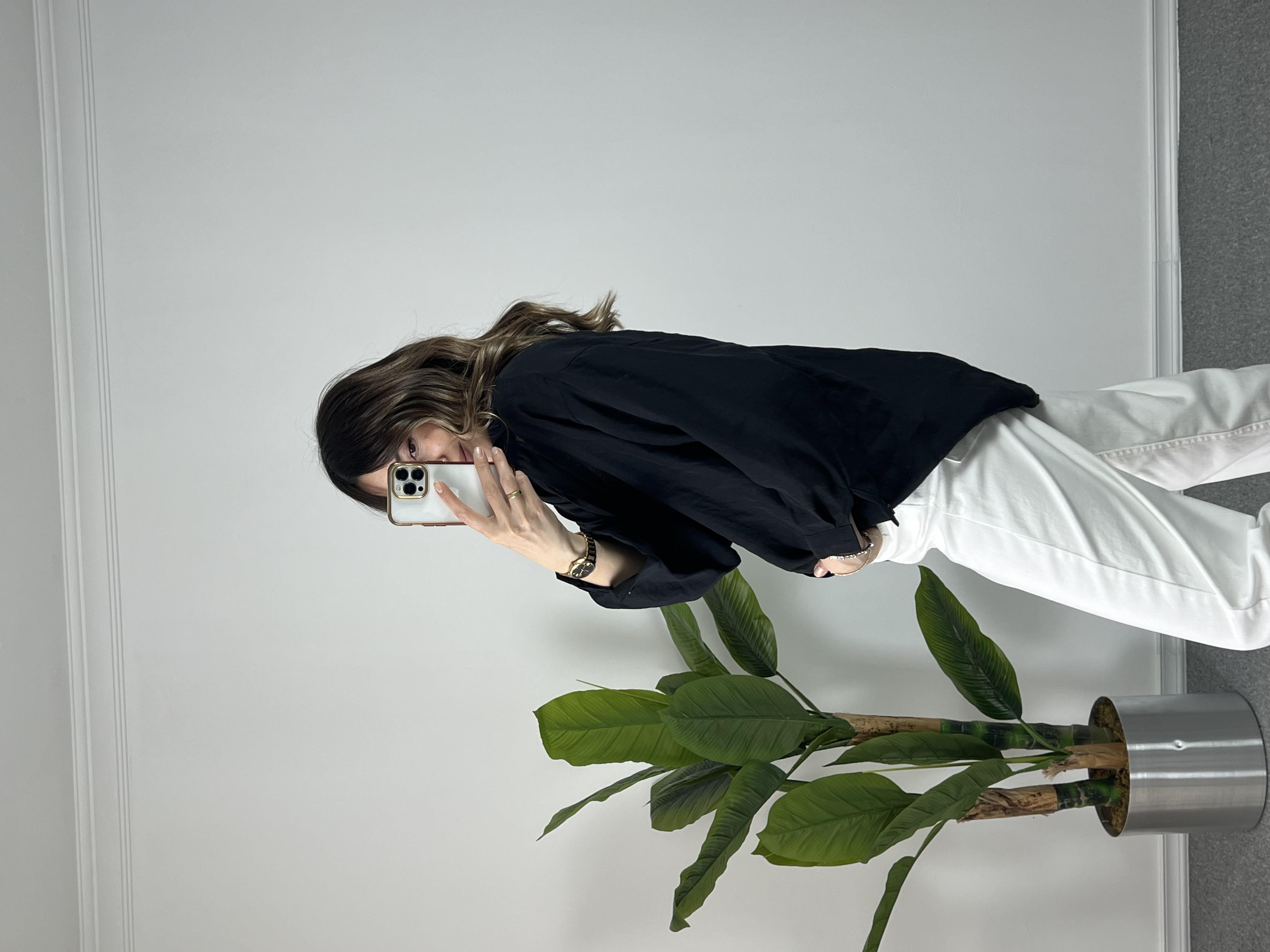 Siyah Düşük Omuz Tensel Gömlek