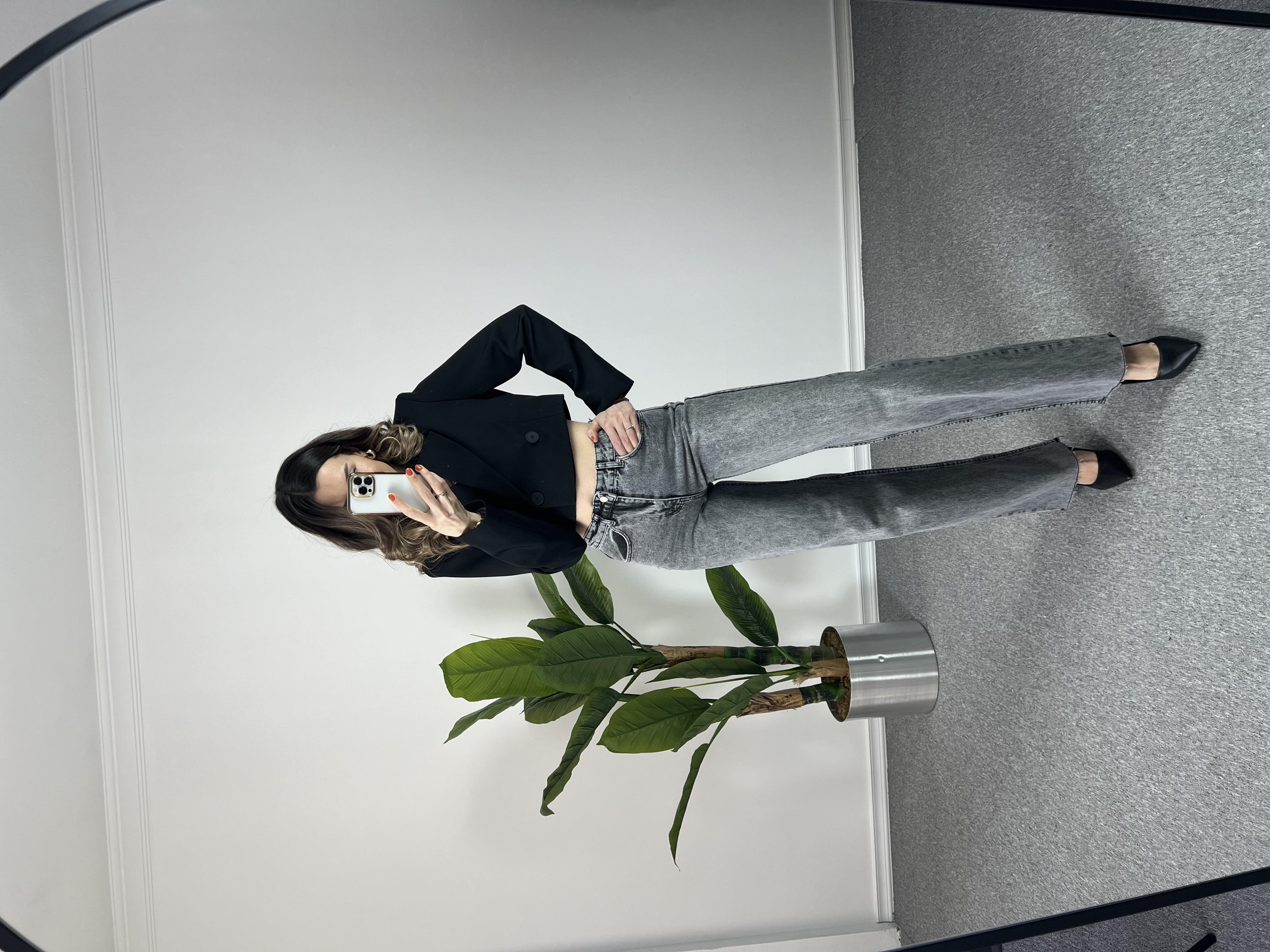 Siyah Kısa Blazer Ceket
