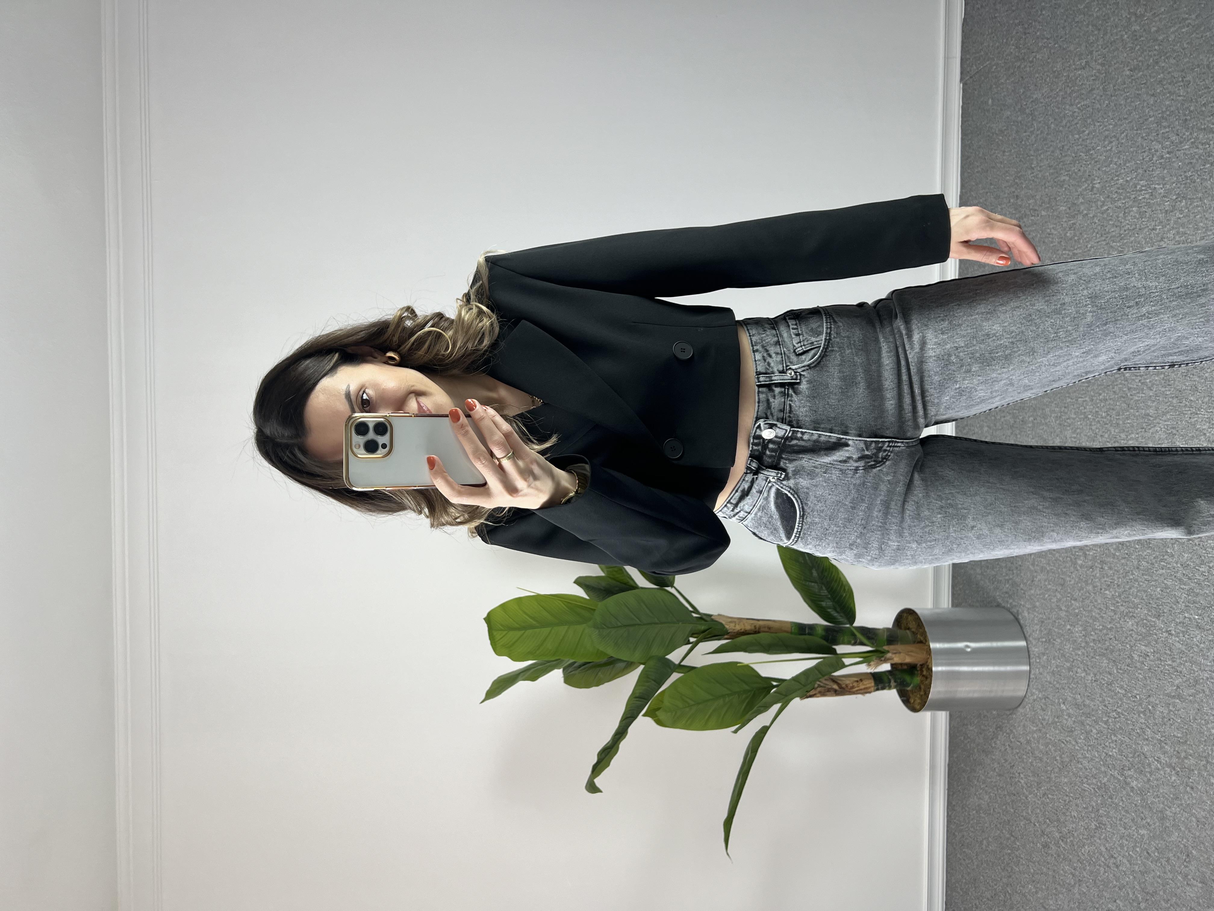 Siyah Kısa Blazer Ceket