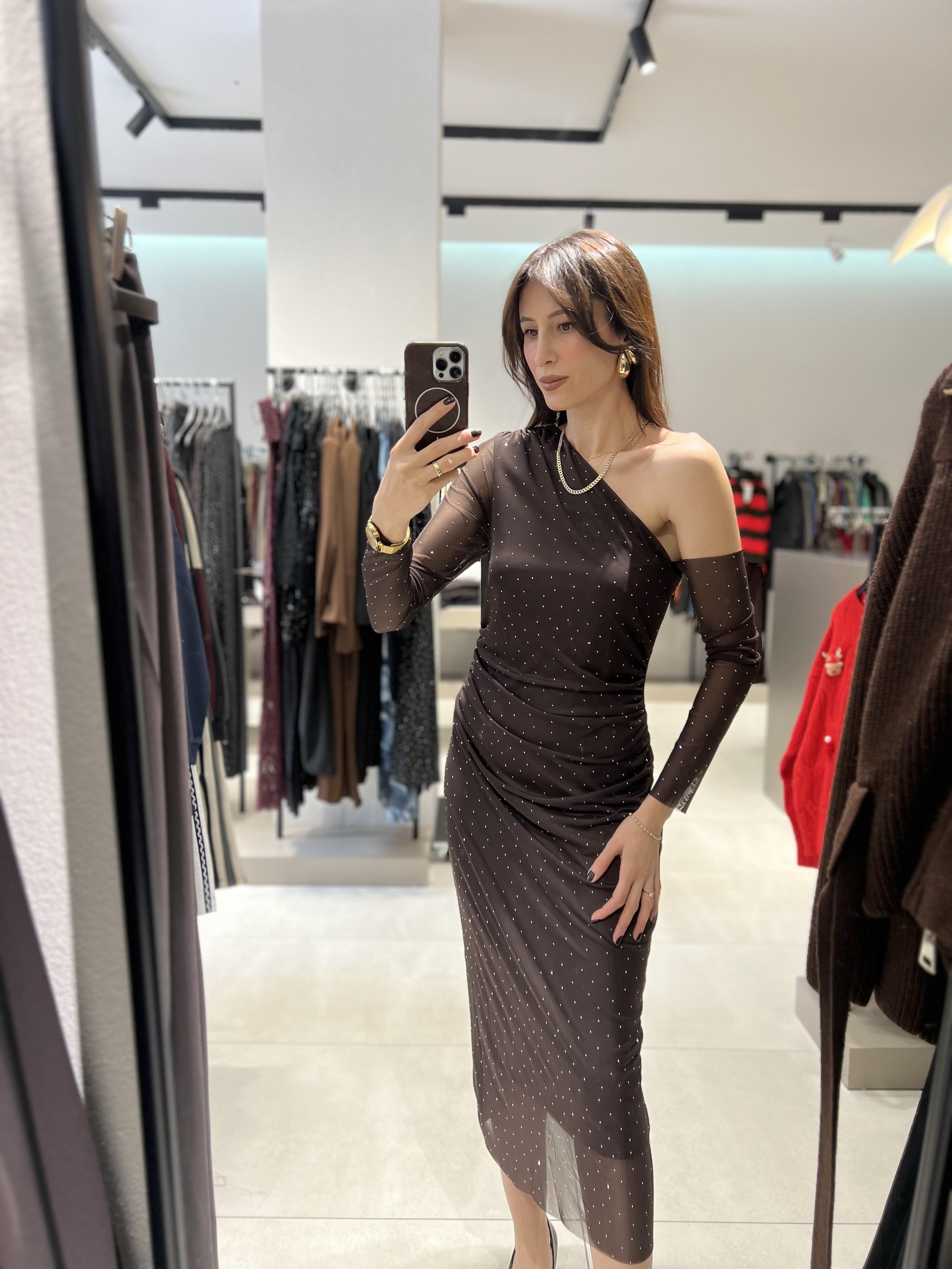 Tek Omuz Taşlı Tül Elbise Kahve