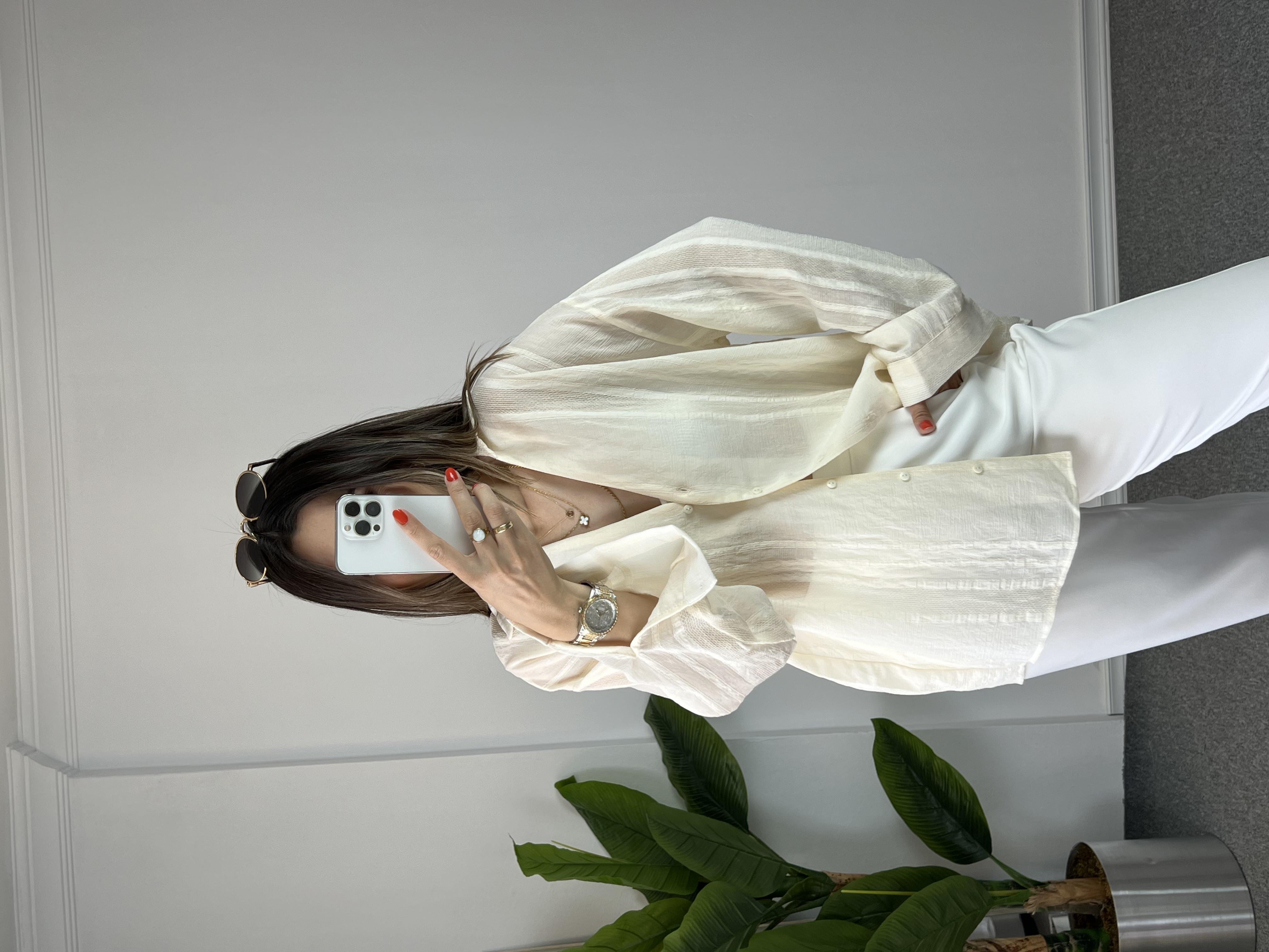 Transparan Krem Gömlek 