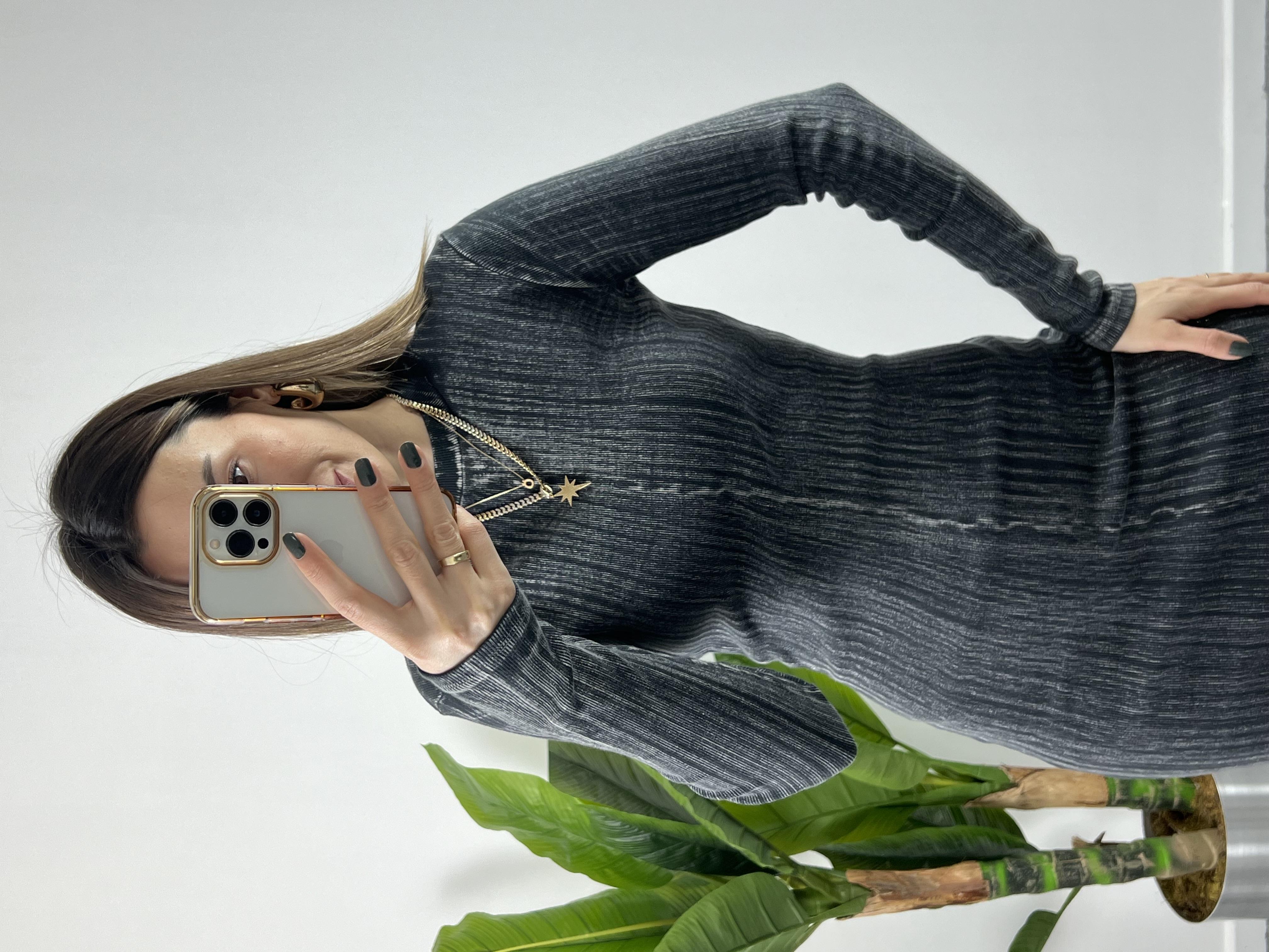 Yıkamalı Gri Triko Elbise