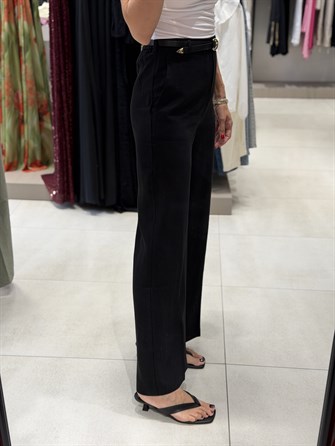 475 Kemerli Wideleg Tensel Pantolon SİYAH