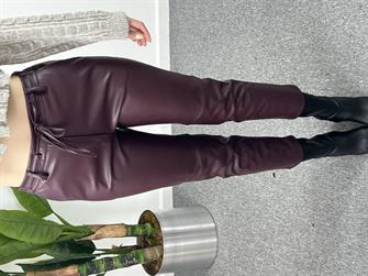 Beli Bağlamalı Bordo Deri pantolon