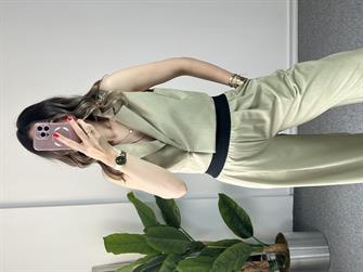 Beli Lastikli Haki Yelekli Takım 