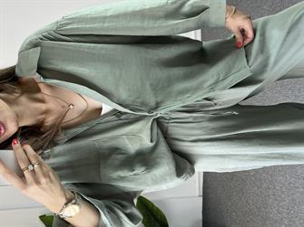 Beli lastikli Tensel Çağla Palazzo