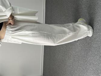 BEYAZ TENSEL GENİŞ PAÇA PANTOLON