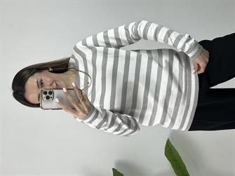 Bisiklet Yaka Çizgili Yumoş Triko