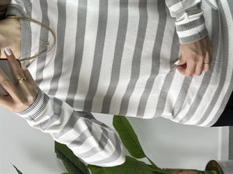 Bisiklet Yaka Çizgili Yumoş Triko