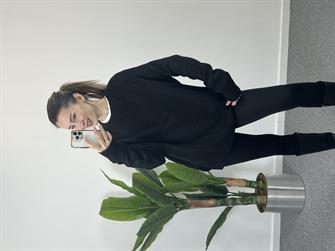 Bisiklet Yaka Siyah Kazak