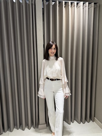 Boyundan Bağlamalı Fırfırlı Bluz KREM