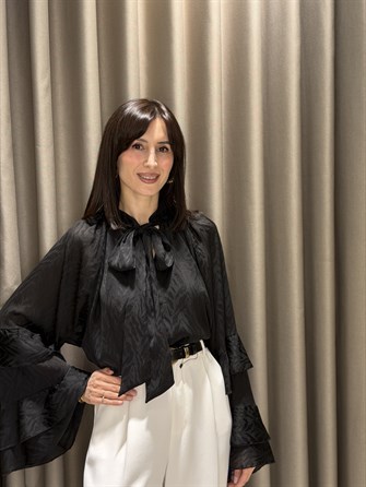 Boyundan Bağlamalı Fırfırlı Bluz SİYAH