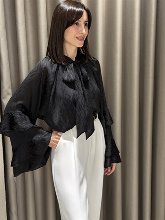 Boyundan Bağlamalı Fırfırlı Bluz SİYAH