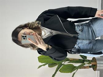 Çapraz Fermuarlı Siyah Bomber Ceket