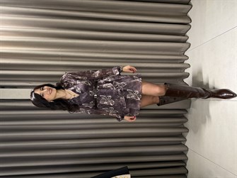 ÇİÇEK BASKILI ŞİFON ELBİSE KAHVE