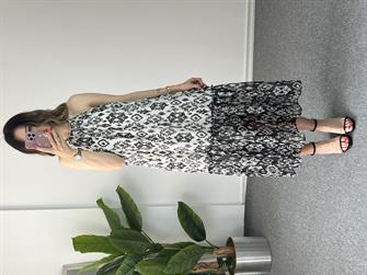 Desenli Şifon Midi Boy Elbise