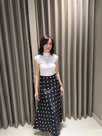 Dik Yaka Kısa Kollu Badi BEYAZ