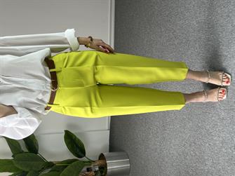 Dilvin Kemerli Yağ Yeşil Havuç Pantolon