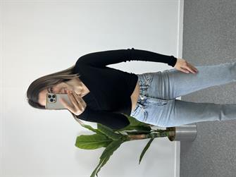 Dilvin Önü Çapraz Siyah Bluz